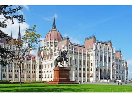 8 GÜN PEGASUS HY ile BUDAPESTE(2)-VIYANA(2)-PRAG(3) 